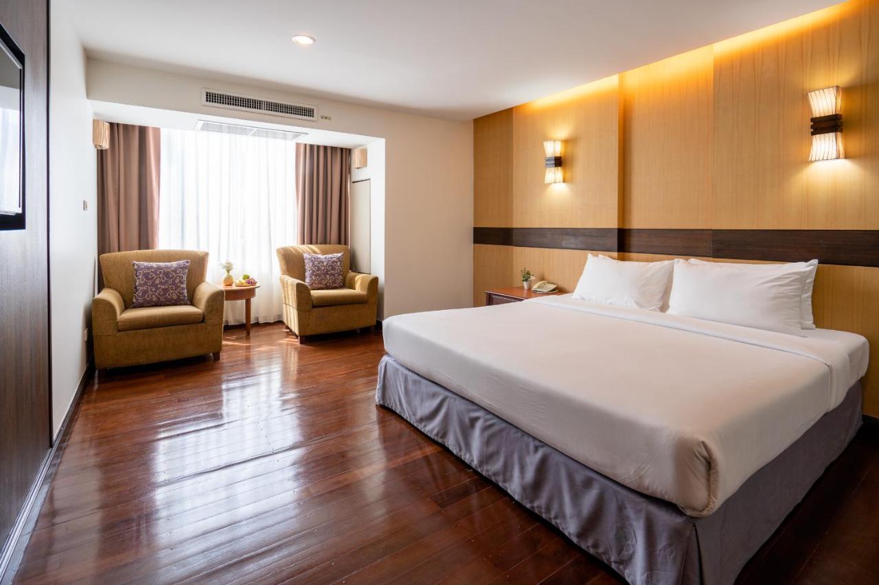 Khum Phucome Hotel -Sha Extra Plus Чиангмай Экстерьер фото